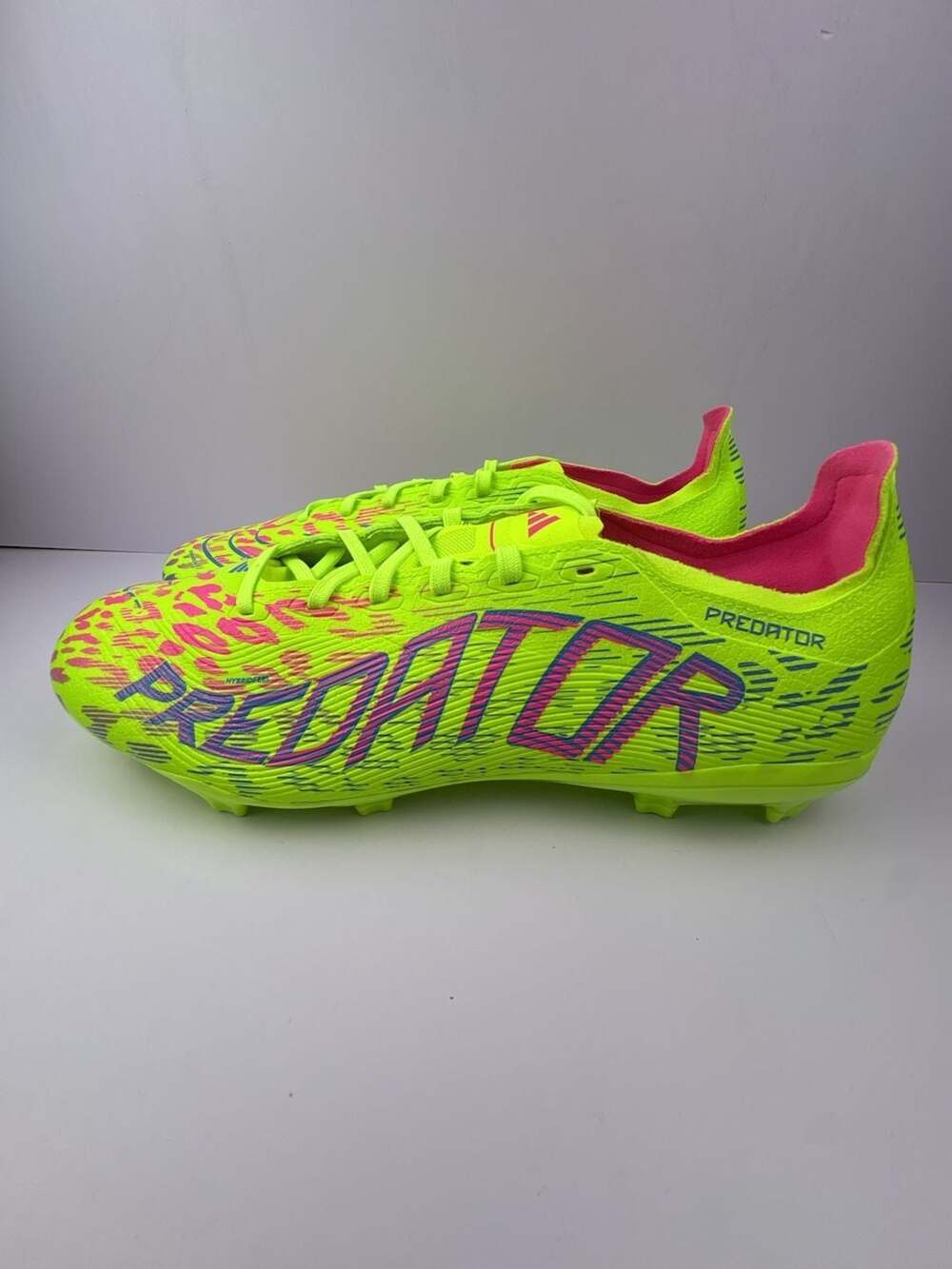 Adidas Predator League Firm Ground Soccer Cleats Solar Yellow/Solar Pink Sz 11